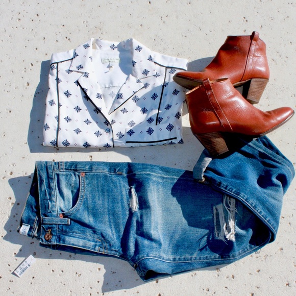 Madewell Denim - NWT Madewell Boyjean: Torn-Up Edition
